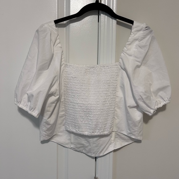 EUC Size L Abercrombie and Fitch top - Picture 2 of 3